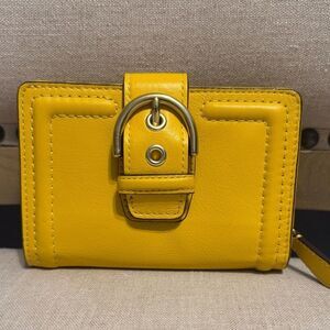 Coach SoHo Campbell Small Buckle Yellow Leather Wallet